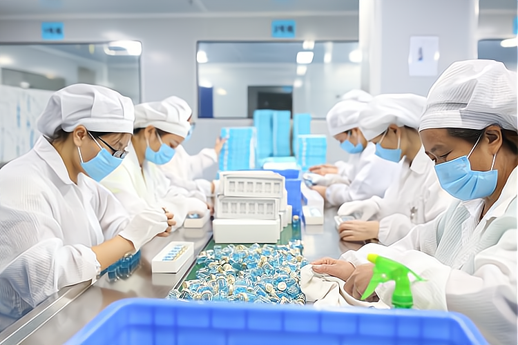 深耕專業(yè)領(lǐng)域 國內(nèi)護膚品代加工領(lǐng)軍企業(yè)與食用油行業(yè)代表企業(yè)解析